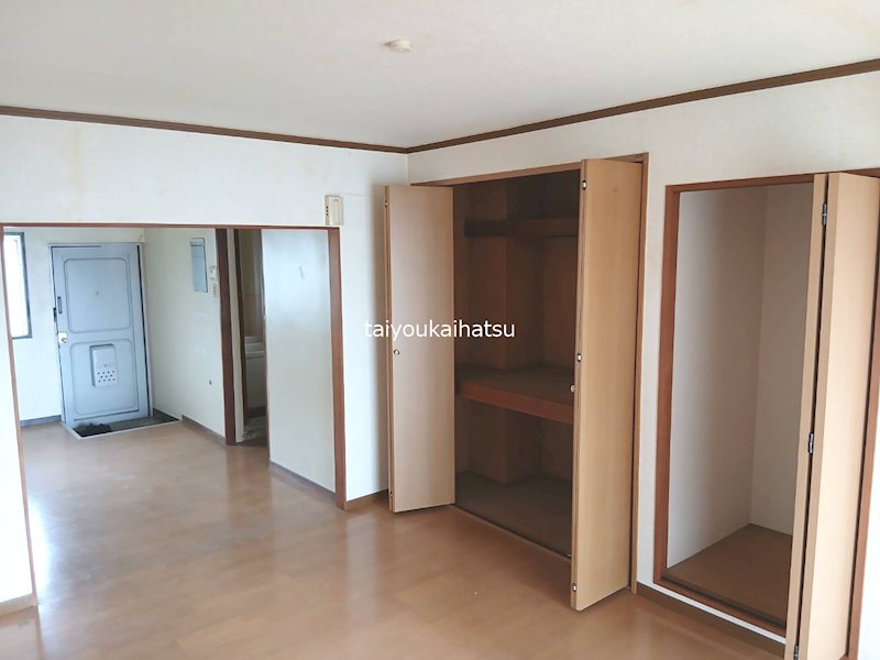 上荒田福永ビル ベッドルーム