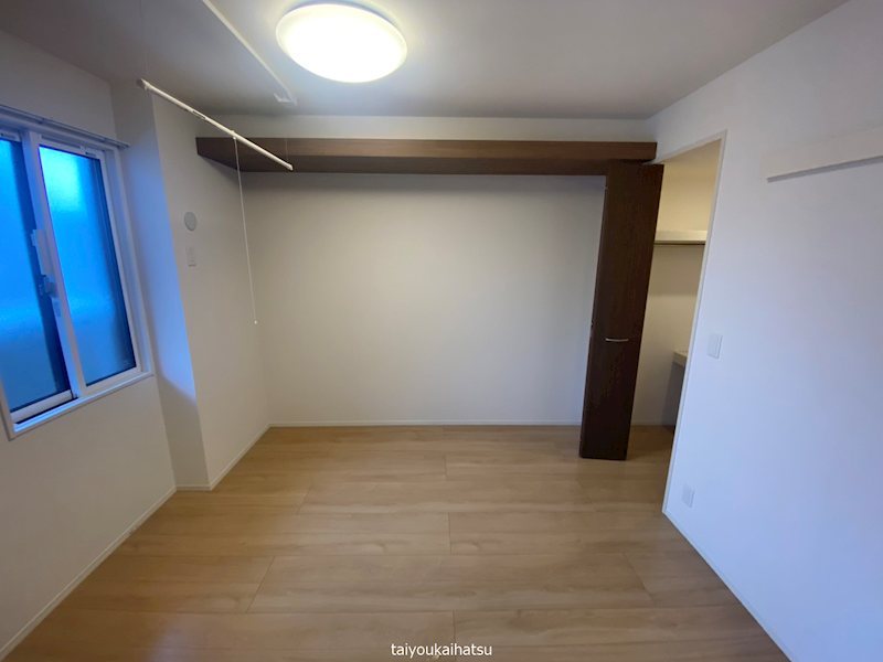 AZLIE ベッドルーム