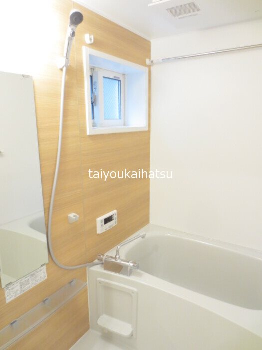 コンフォール西田 風呂画像