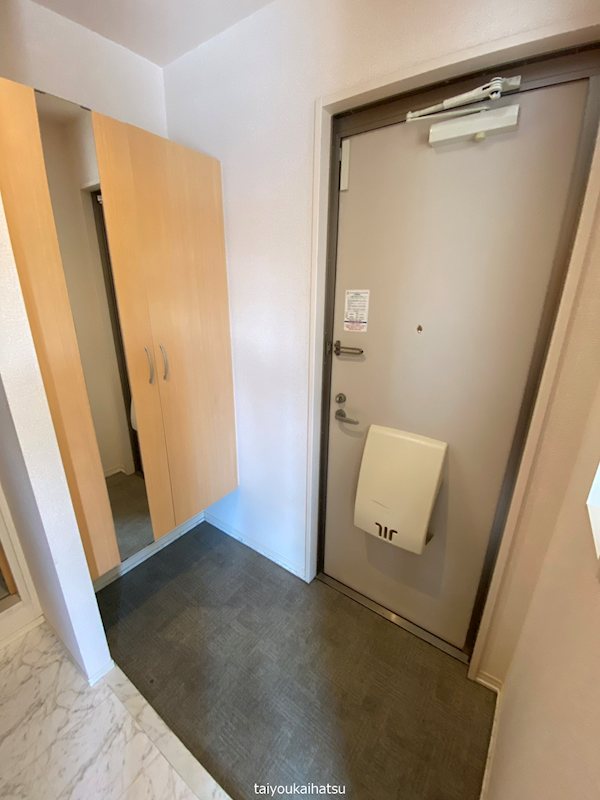 シャンスT 玄関