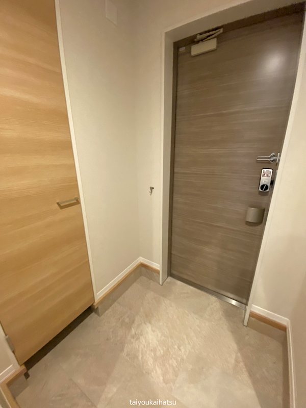 シャーメゾン　ブロート 玄関