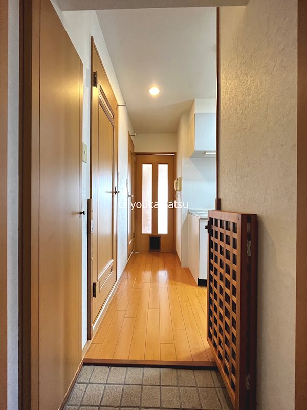 サンステージ荒田  玄関