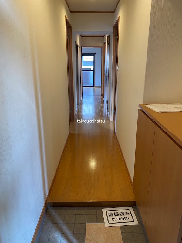 レクエルド・アイ 玄関