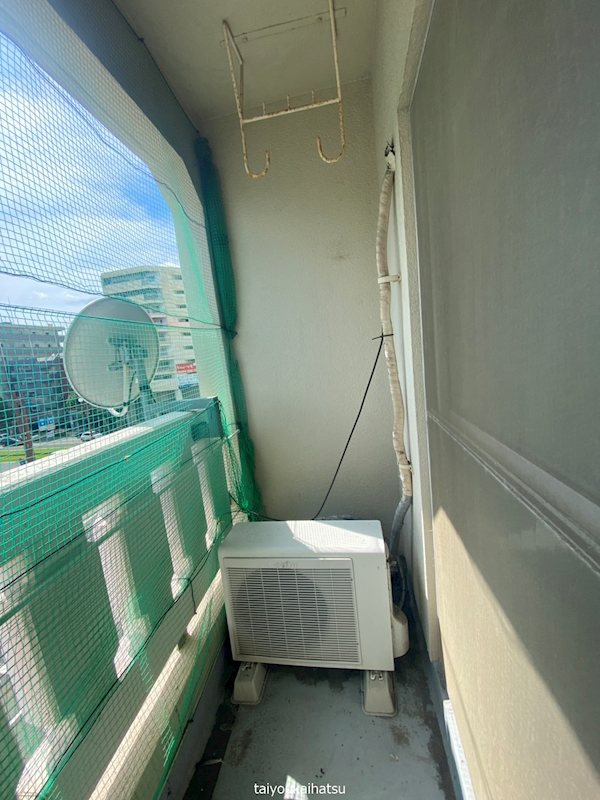 やつえビル  ベランダ