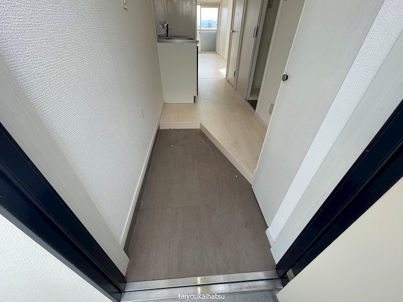 グランヴェルデ上荒田 玄関