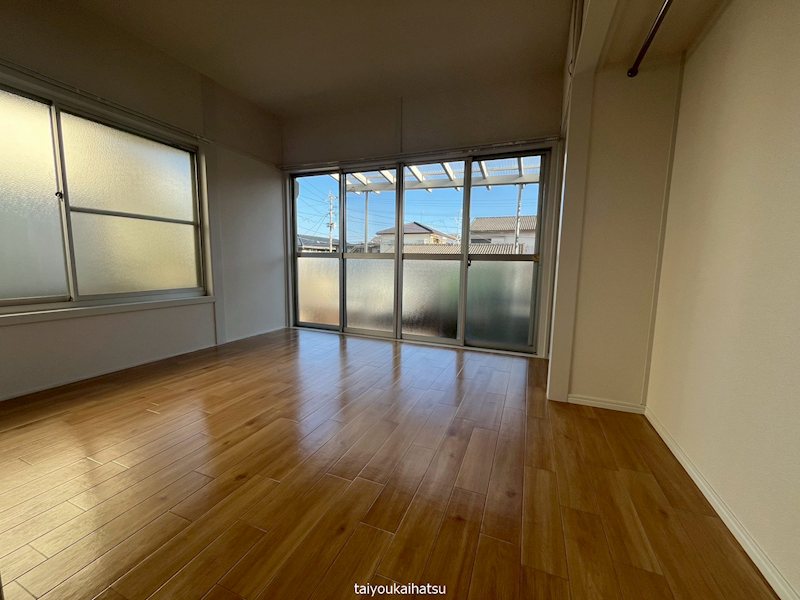 川路貸家 リビング