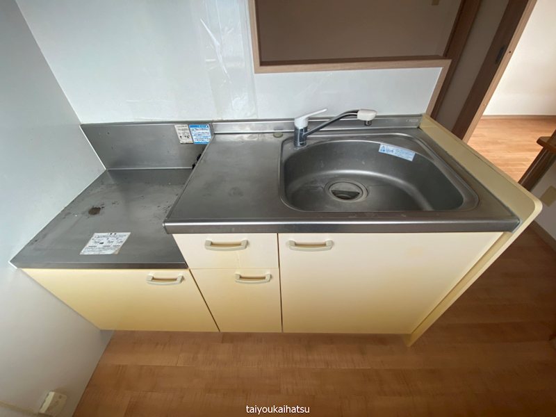 ラ・ヴァンス荒田 キッチン