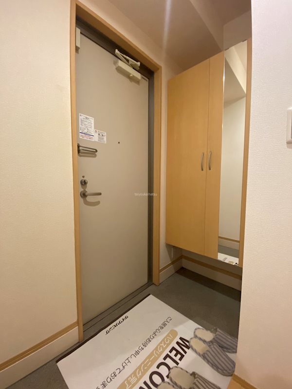 Penny　Lane　B棟 玄関