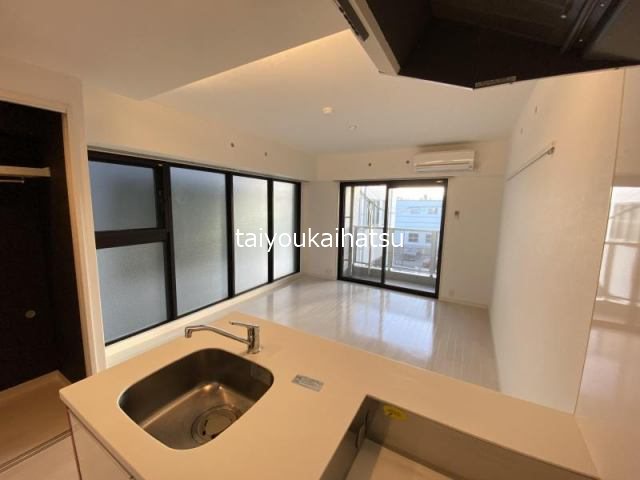 レインボー新栄 リビング