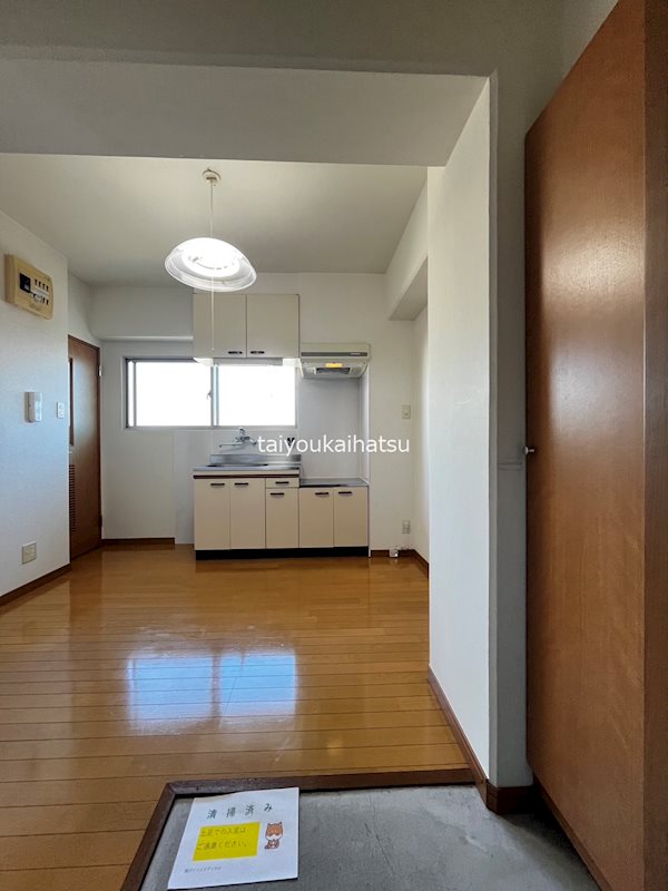 宇宿川平ビル 玄関