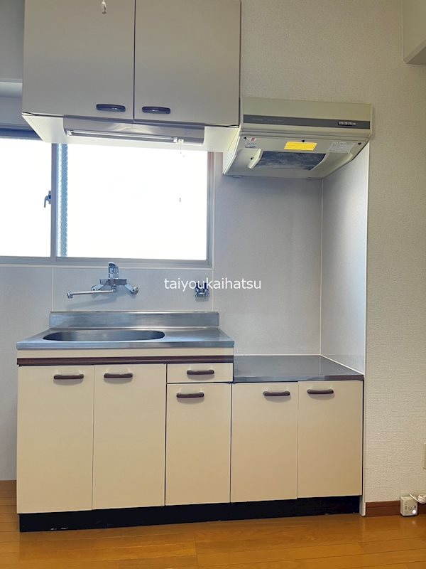 宇宿川平ビル キッチン