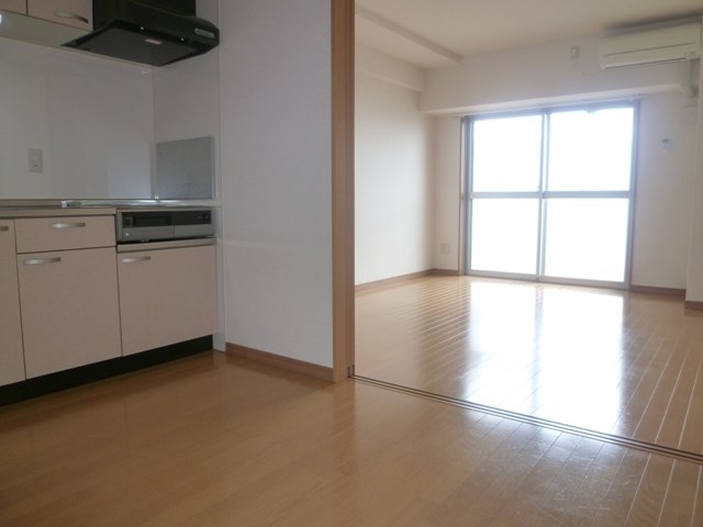 エクセラントメゾン与次郎 リビング