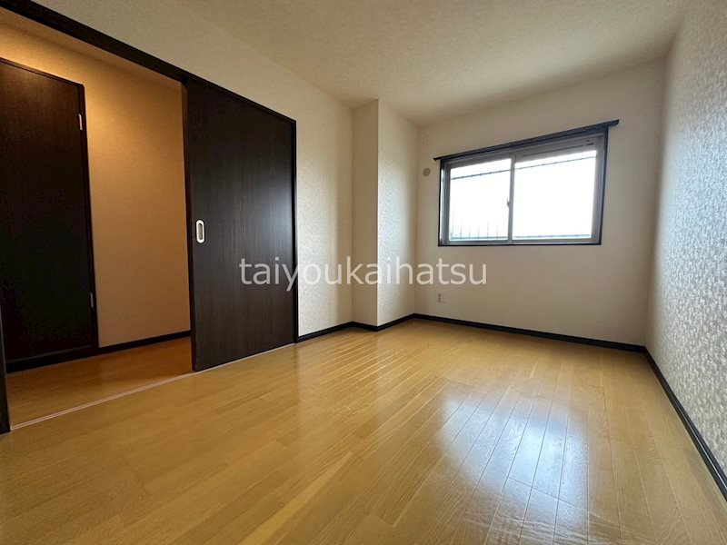 フロスト平松 その他8