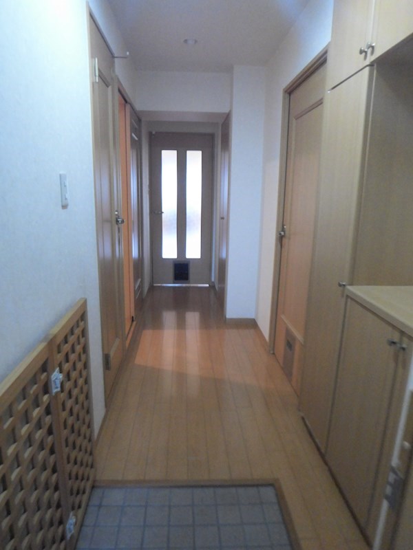 サンステージ荒田  玄関