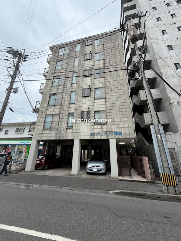 サーティナイン鴨池 外観