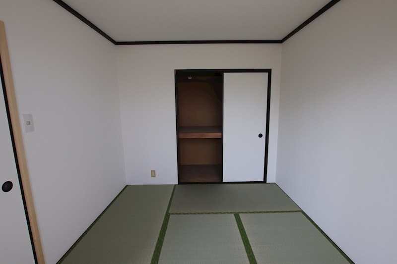 ユタカハイツ 収納