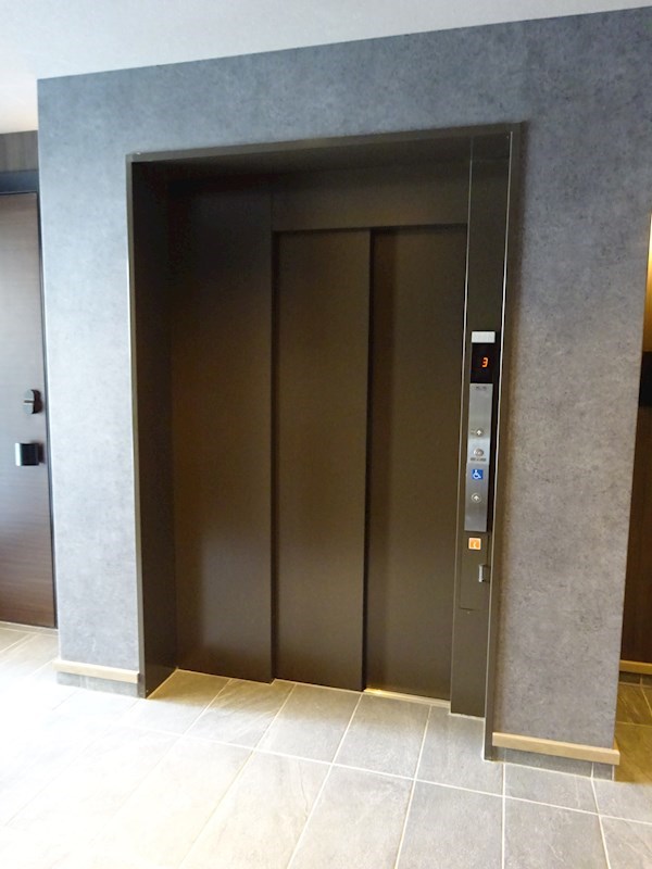 ボナアルバ ロビー