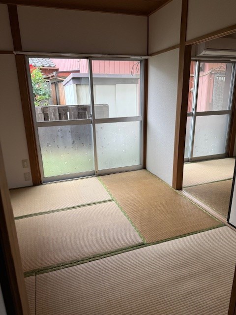 秋本コーポ ベッドルーム