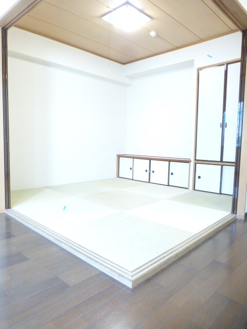 ベッドルーム