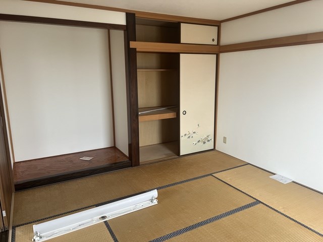 ベッドルーム