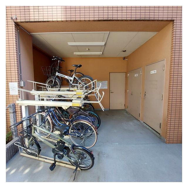その他13