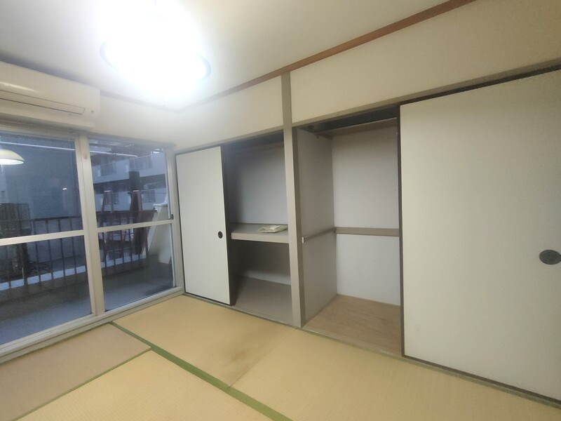 ベッドルーム
