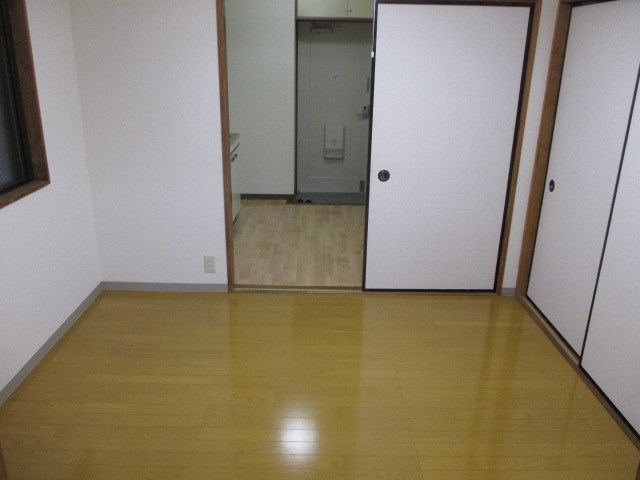 ベッドルーム