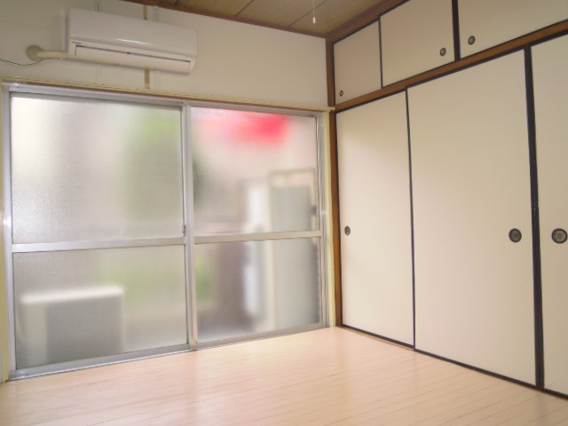 ベッドルーム