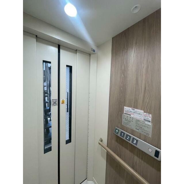 その他12