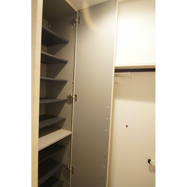 その他13