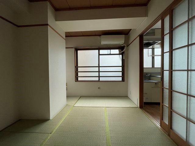 ベッドルーム