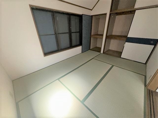 ベッドルーム