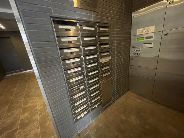 その他8