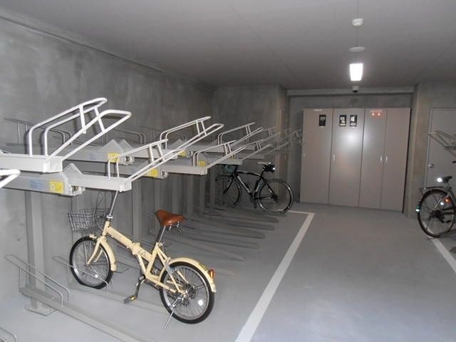 その他8