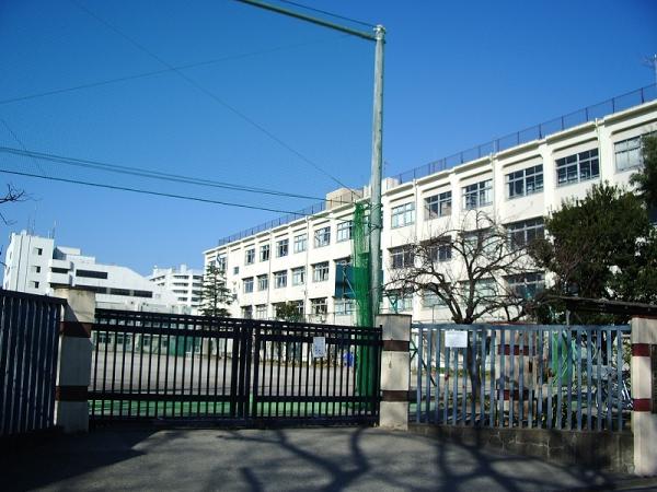 周辺画像2