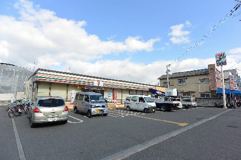 アイワマンション コンビニ