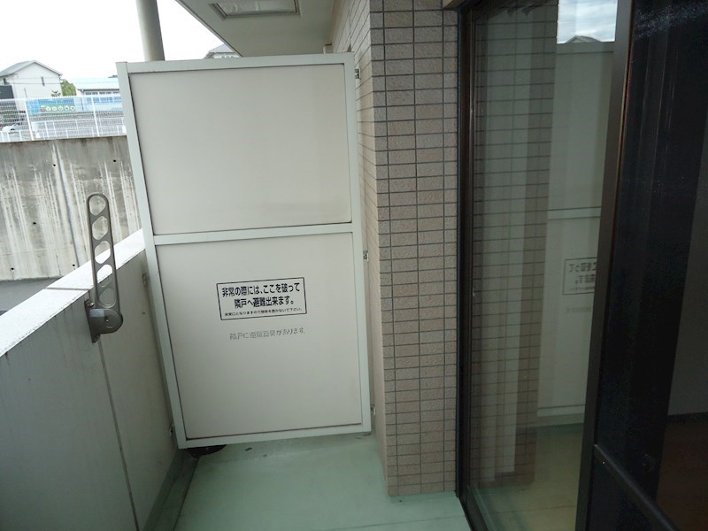 カリーノカサメント東中振 ベランダ