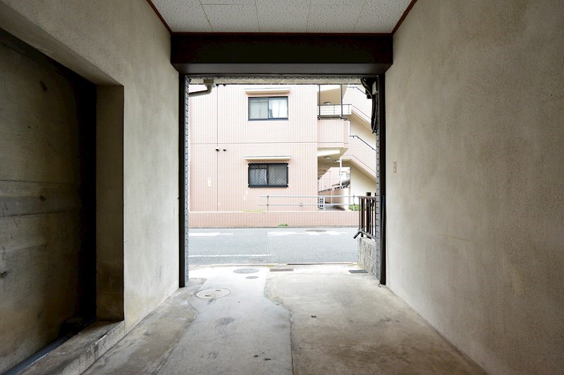 桜丘貸家 駐車場