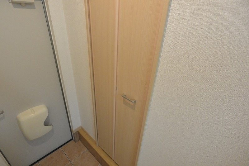 ドゥーエ　コーキ 収納