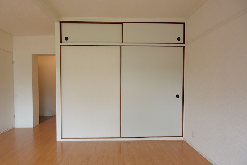 志智マンション 収納