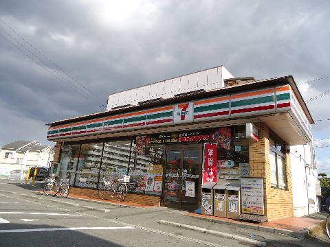 グラン・プエンテ・セルカ西町 コンビニ
