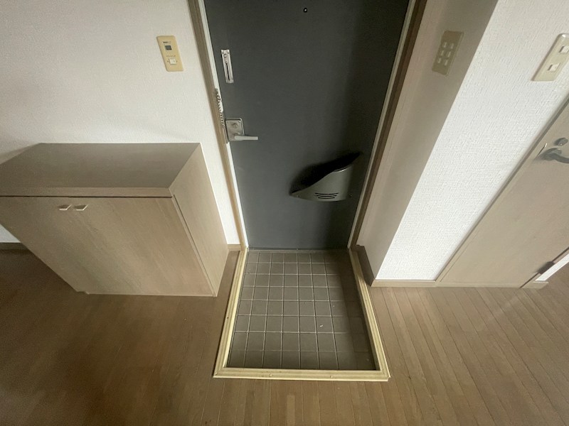 サンビレッジ 玄関