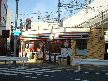 川原町貸家 コンビニ
