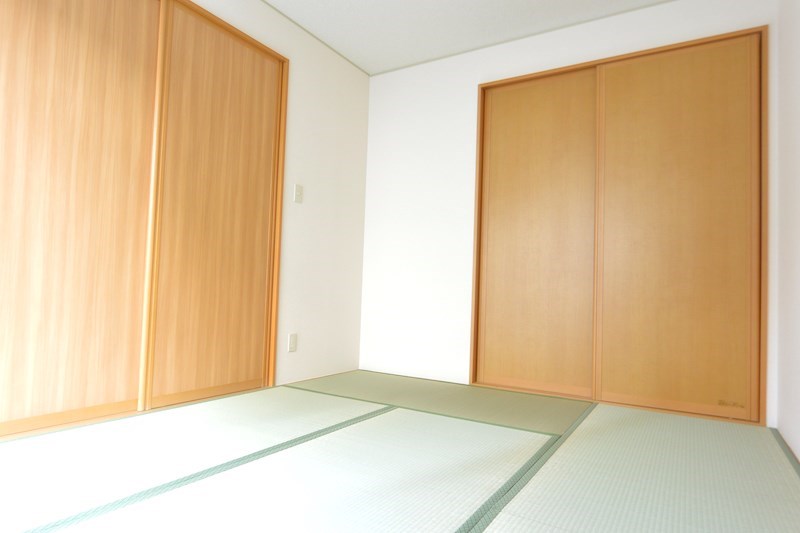 ドミール岡山手  ベッドルーム