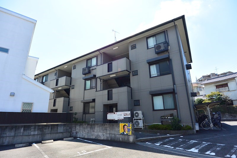 ドミール岡山手  外観
