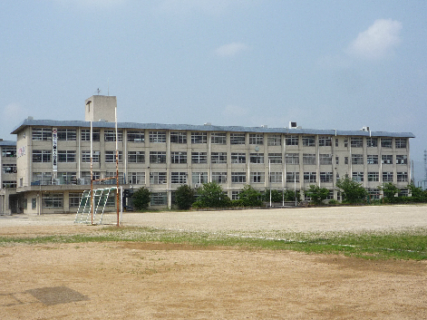 山喜マンション 中学校