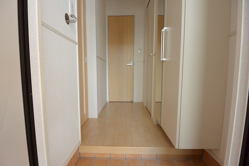 パインオークⅣ 玄関