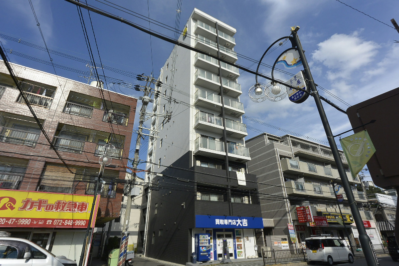 サンドール十二番館 外観