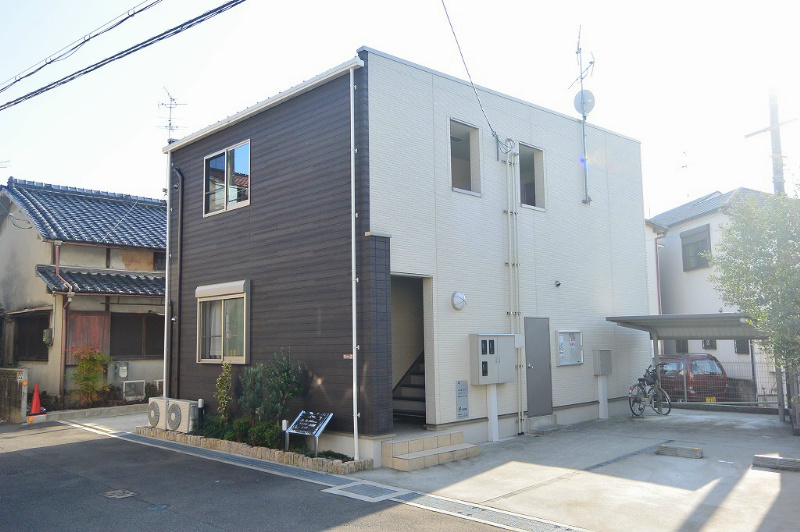 ララ・シャトー美登利Ⅱ 外観