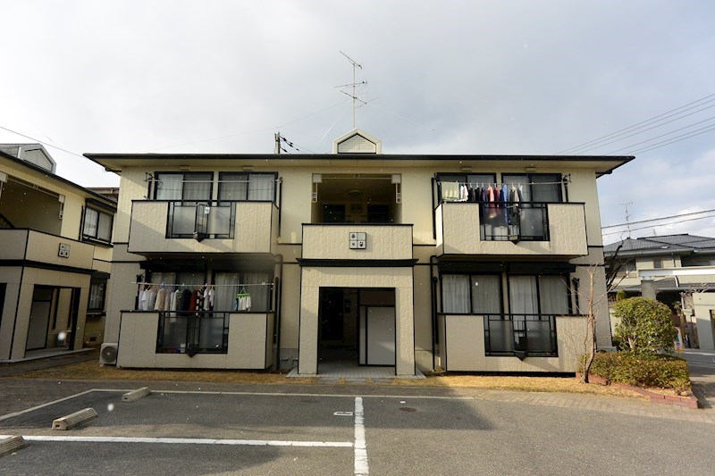 ハイツカトレアB棟 駐車場